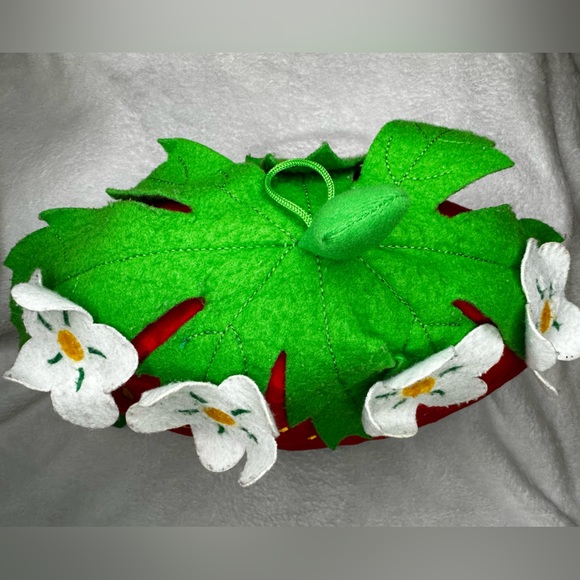 🍓Strawberry Kiss Shopkins Plush- preloved - Picture 5 of 9